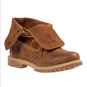 Timberland 8307A Authentics Suede Roll-Top Boots